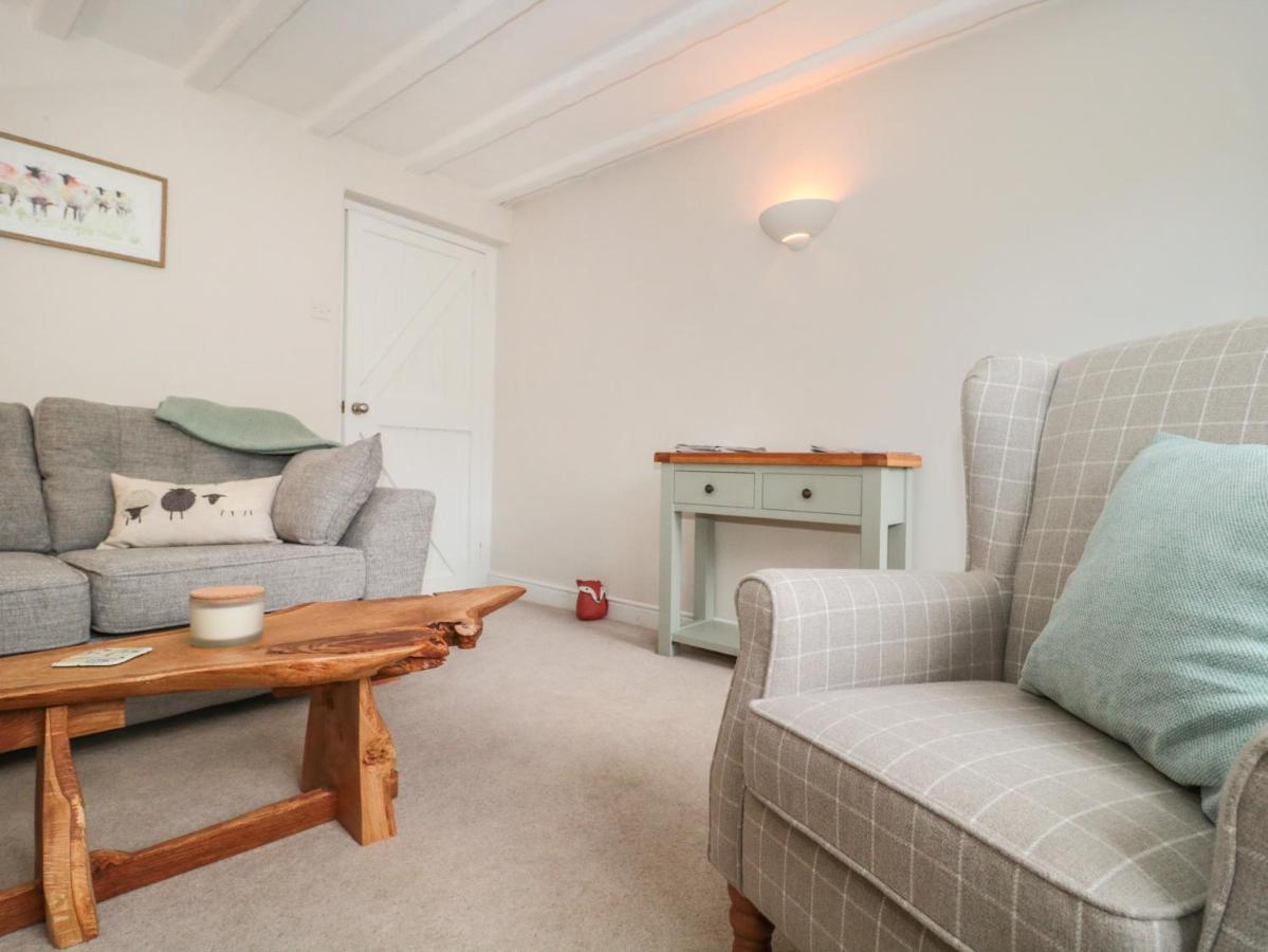 Jasmine Cottage Axminster Bagian luar foto
